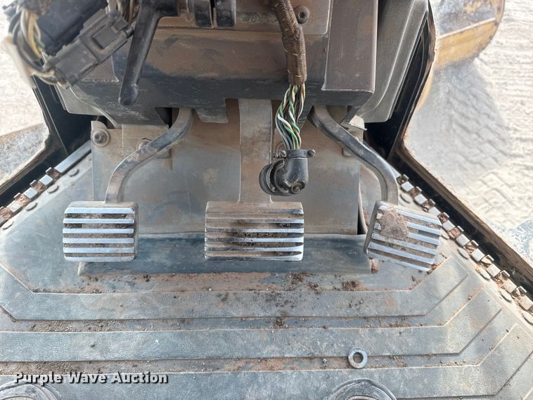 image for item DQ4343 2009 Caterpillar 160M motor grader