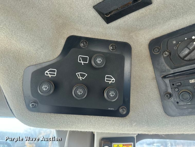 image for item DQ4343 2009 Caterpillar 160M motor grader