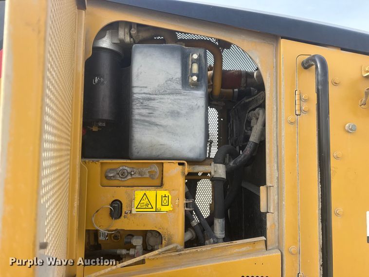 image for item DQ4343 2009 Caterpillar 160M motor grader