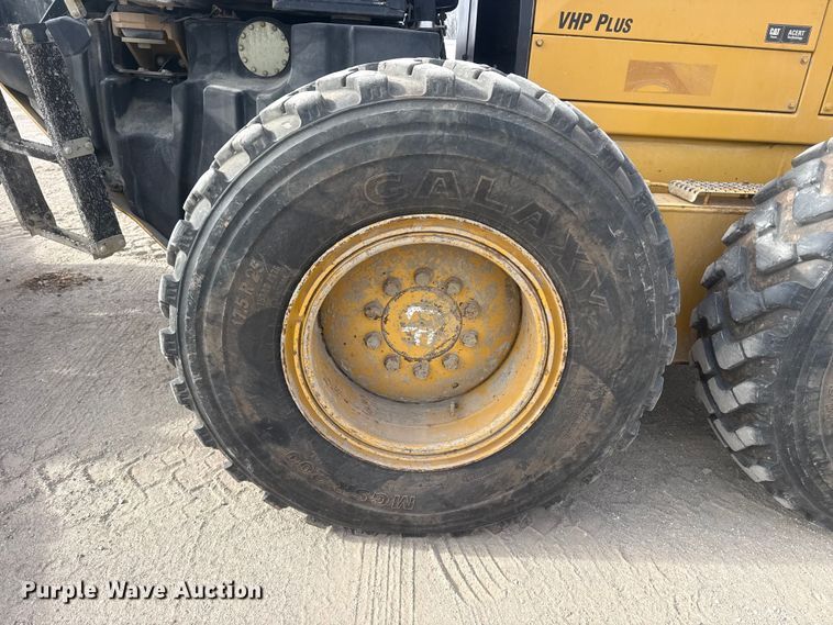 image for item DQ4343 2009 Caterpillar 160M motor grader