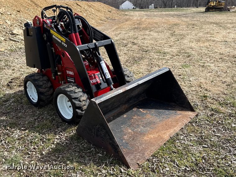 image for item DQ4350 Toro Dingo 322 compact utility loader