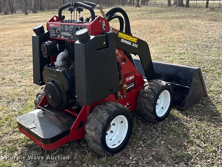 image for item DQ4350 Toro Dingo 322 compact utility loader