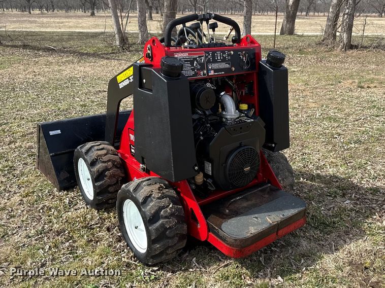 image for item DQ4350 Toro Dingo 322 compact utility loader