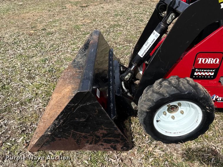 image for item DQ4350 Toro Dingo 322 compact utility loader