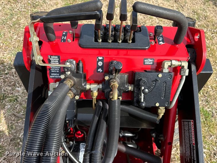 image for item DQ4350 Toro Dingo 322 compact utility loader