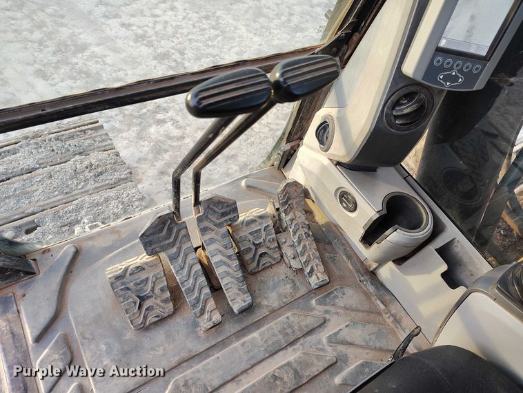 image for item DT0874 2016 Caterpillar 336F L excavator