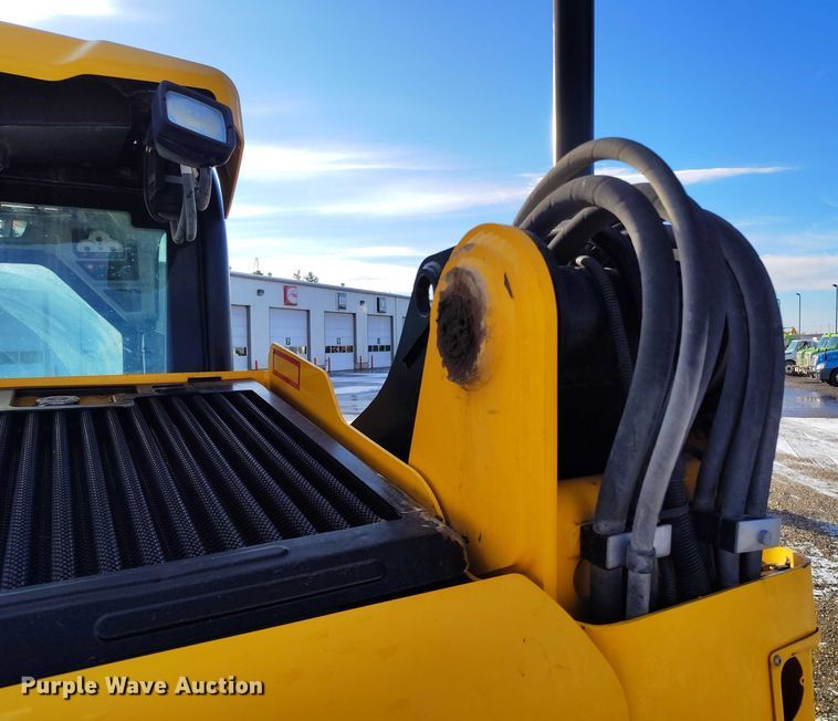 image for item DT0881 2021 JCB 3TS-8T tracked skid steer loader