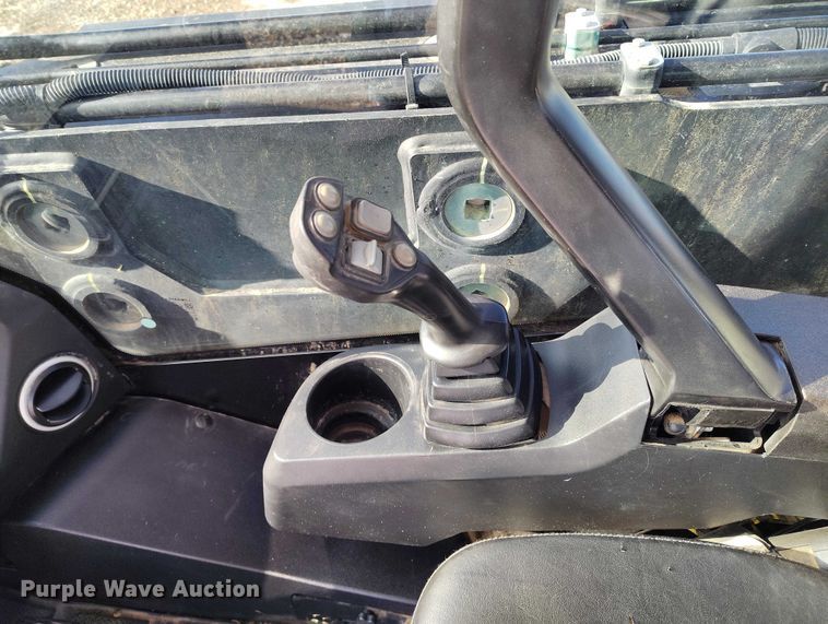 image for item DT0881 2021 JCB 3TS-8T tracked skid steer loader