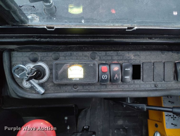 image for item DT0887 2019 JCB 1CXT HF compact tracked backhoe