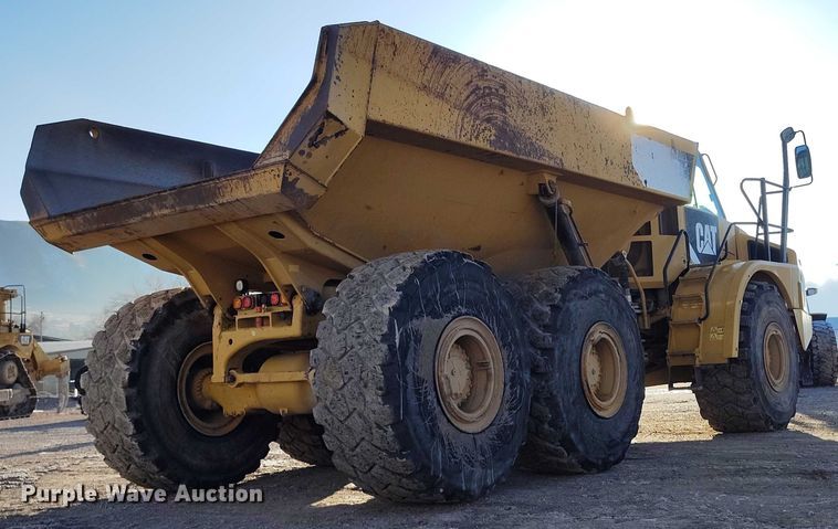 image for item DT0888 2014 Caterpillar 740B articulated haul truck