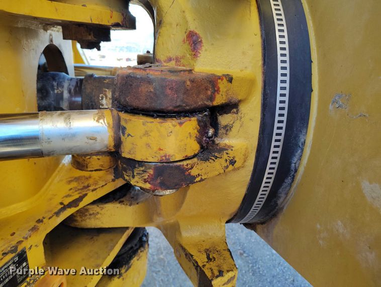 image for item DT0888 2014 Caterpillar 740B articulated haul truck