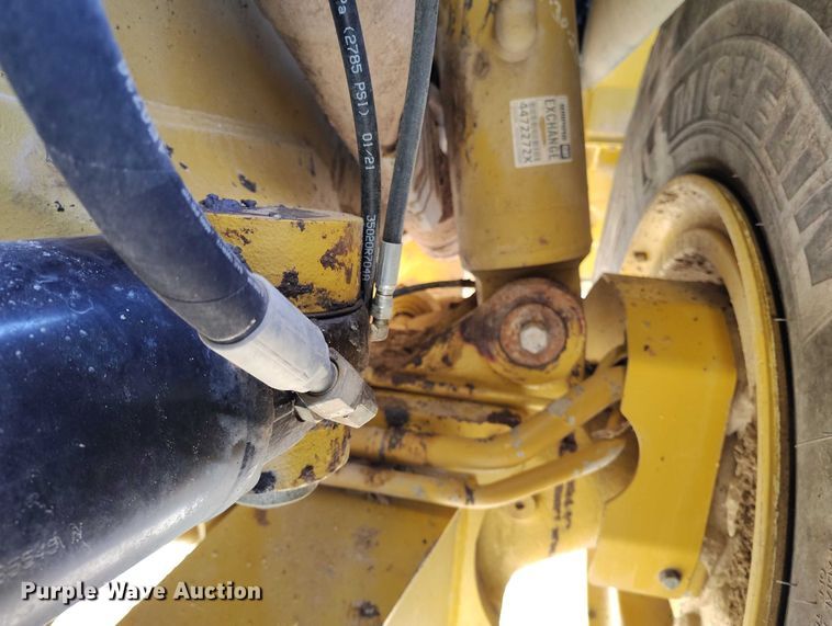 image for item DT0888 2014 Caterpillar 740B articulated haul truck