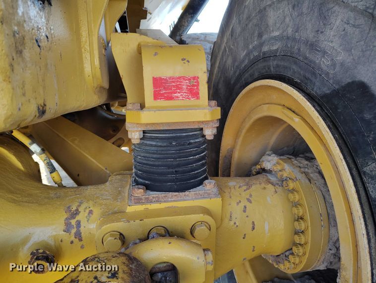 image for item DT0888 2014 Caterpillar 740B articulated haul truck