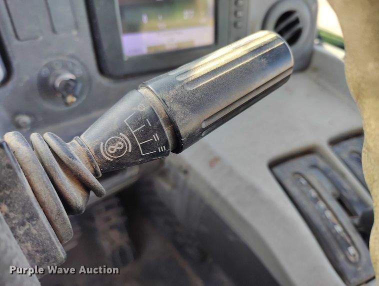 image for item DT0888 2014 Caterpillar 740B articulated haul truck