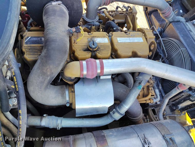 image for item DT0888 2014 Caterpillar 740B articulated haul truck