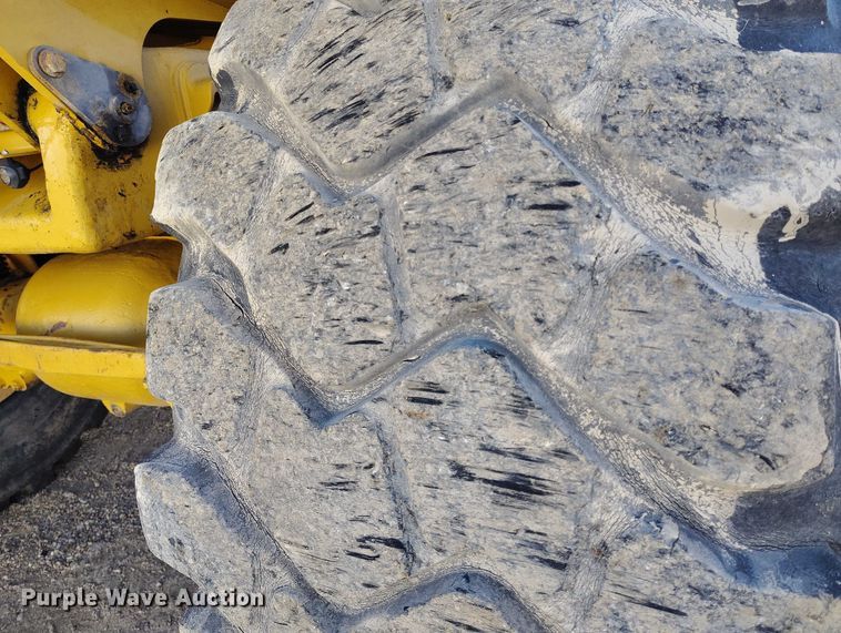 image for item DT0888 2014 Caterpillar 740B articulated haul truck