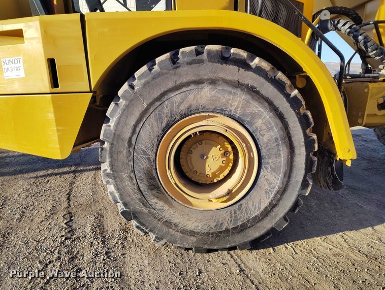 image for item DT0888 2014 Caterpillar 740B articulated haul truck