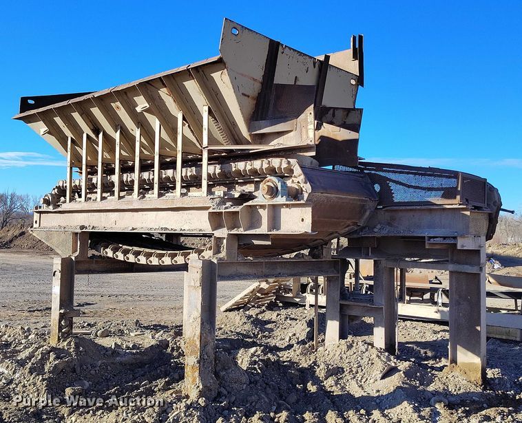 image for item DT0937 Texas apron feeder