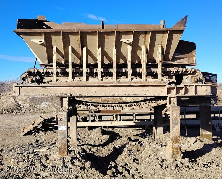 image for item DT0937 Texas apron feeder