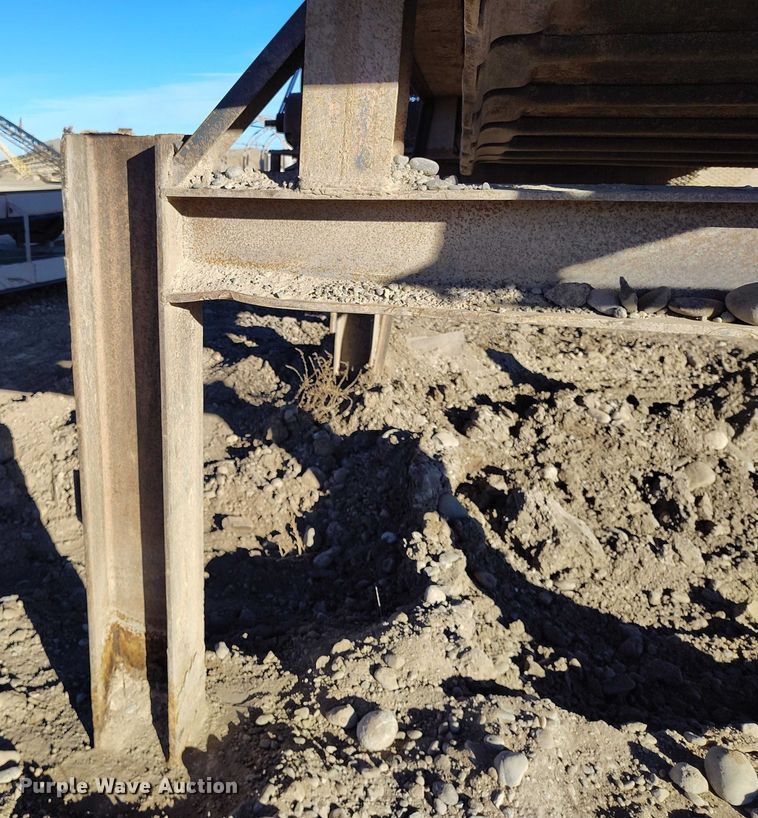 image for item DT0937 Texas apron feeder