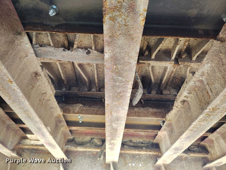 image for item DT0937 Texas apron feeder