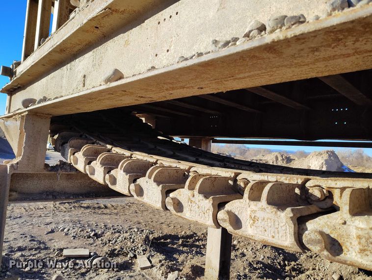 image for item DT0937 Texas apron feeder