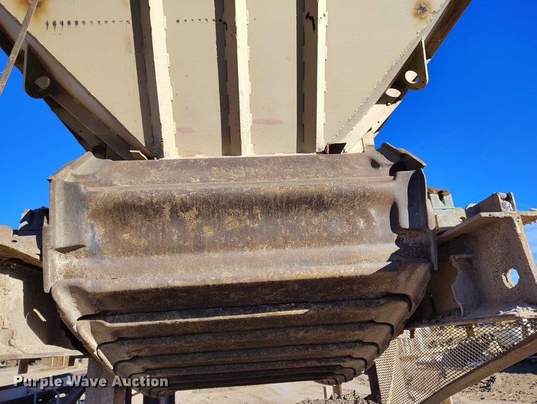 image for item DT0937 Texas apron feeder