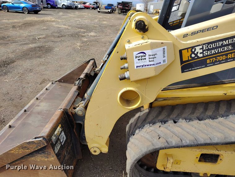 image for item DT0939 2014 Gehl RT210 tracked skid steer loader