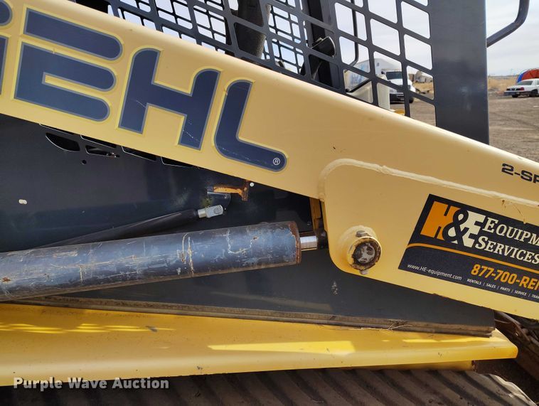 image for item DT0939 2014 Gehl RT210 tracked skid steer loader