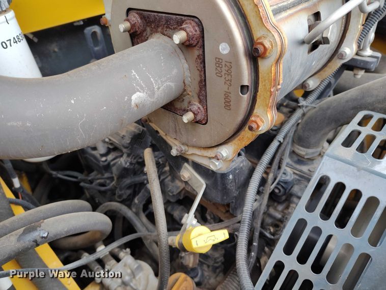 image for item DT0939 2014 Gehl RT210 tracked skid steer loader