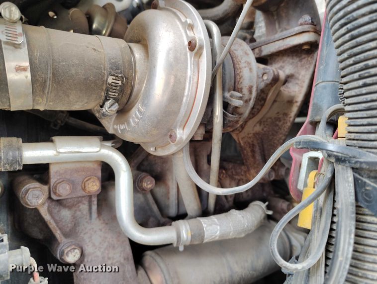 image for item DT0940 2016 John Deere 323E tracked skid steer loader