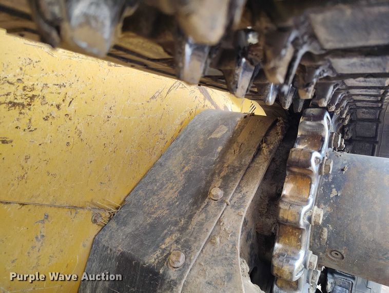 image for item DT0940 2016 John Deere 323E tracked skid steer loader