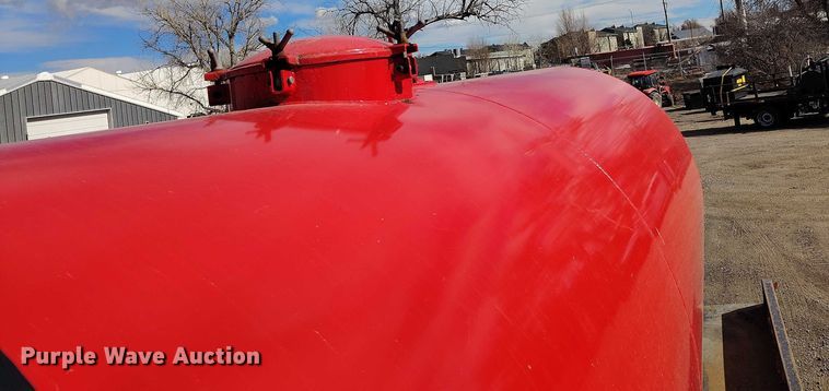 image for item DT0961 2001 Sterling A-Line vacuum truck