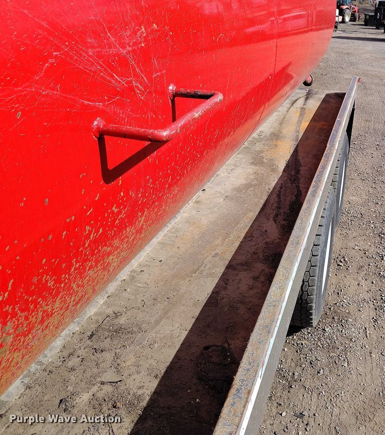 image for item DT0961 2001 Sterling A-Line vacuum truck