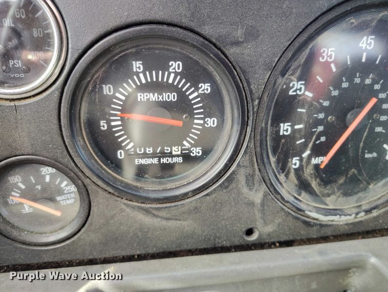 image for item DT0961 2001 Sterling A-Line vacuum truck