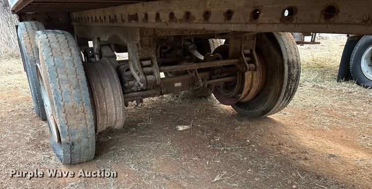 image for item DT4992 1973 Trailmobile A11A1SAH dry van trailer