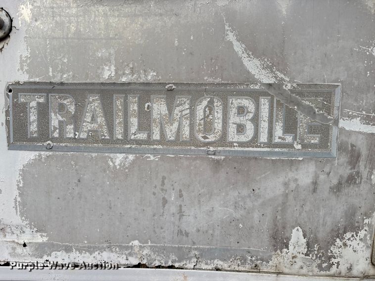 image for item DT4992 1973 Trailmobile A11A1SAH dry van trailer