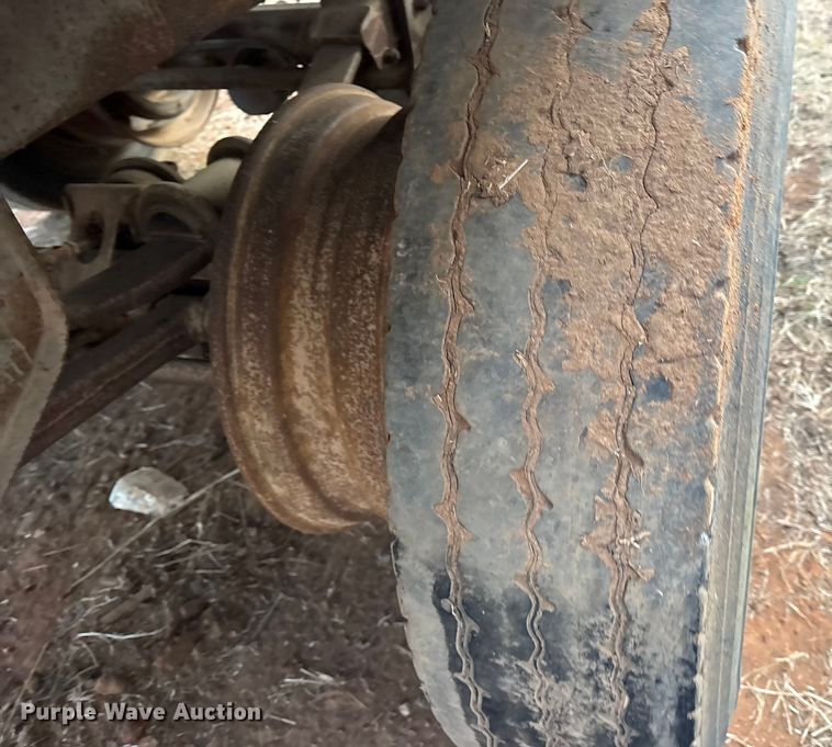 image for item DT4992 1973 Trailmobile A11A1SAH dry van trailer