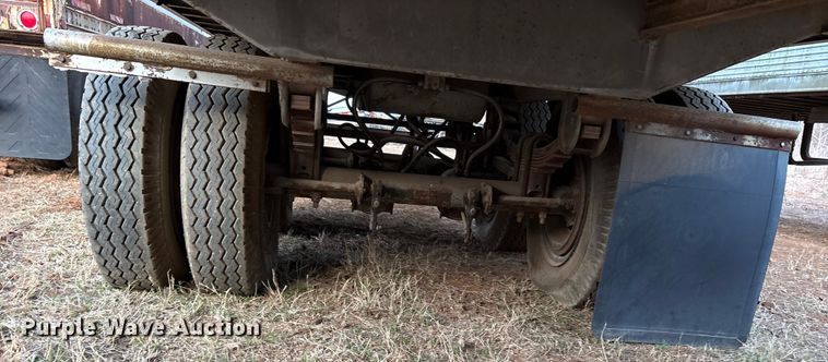 image for item DT4993 1980 Nabors dry van trailer