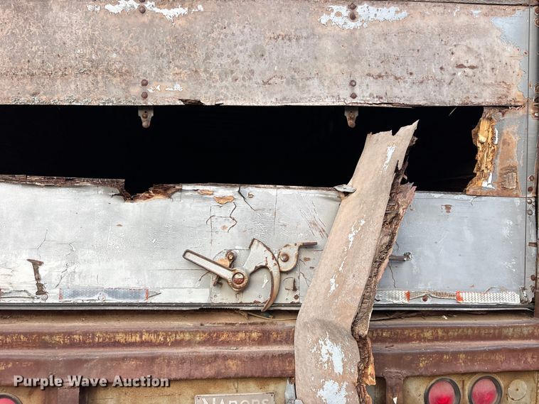 image for item DT4993 1980 Nabors dry van trailer