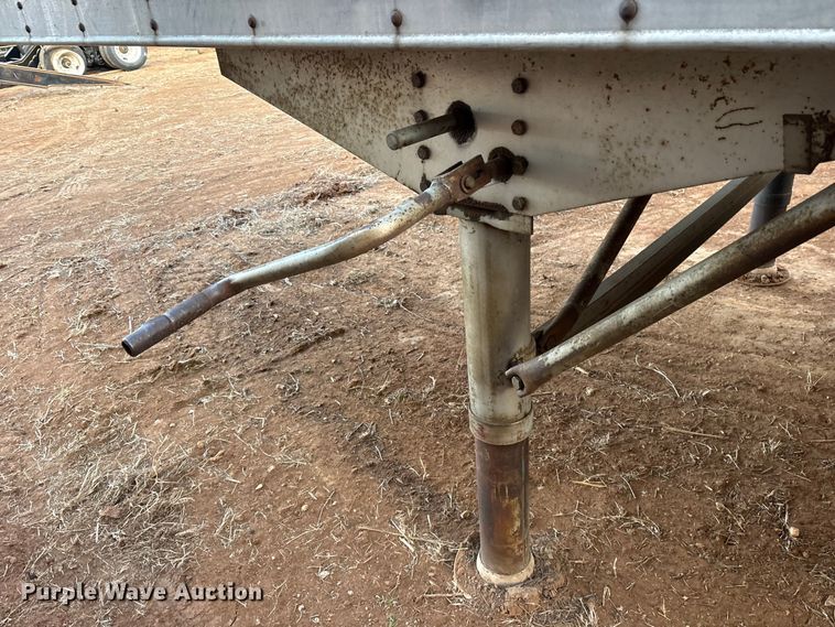 image for item DT4993 1980 Nabors dry van trailer