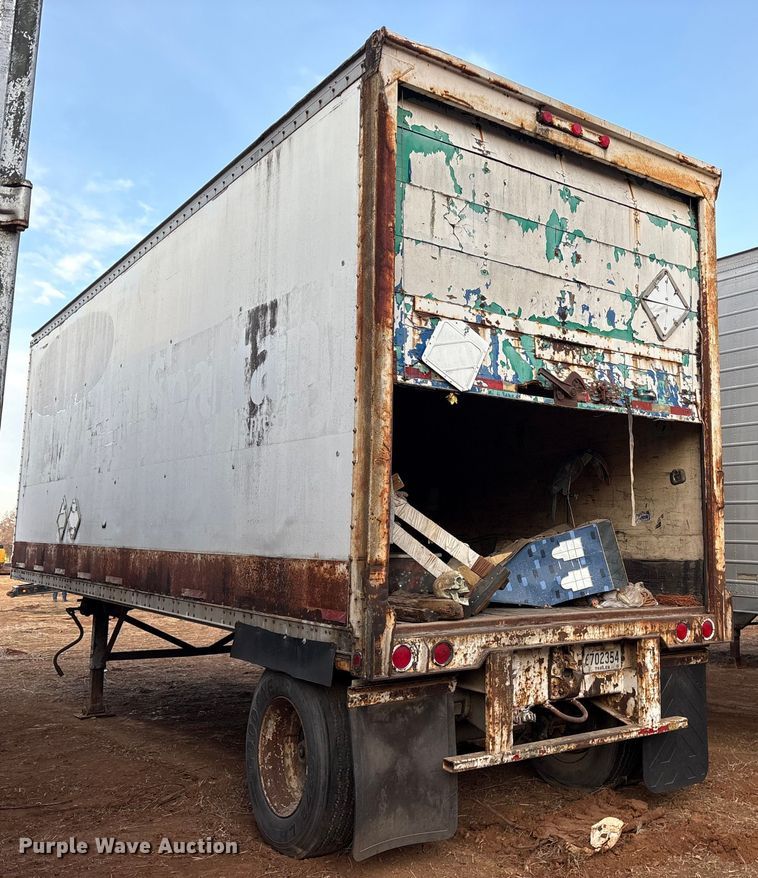 image for item DT4994 1982 Wabash dry van trailer