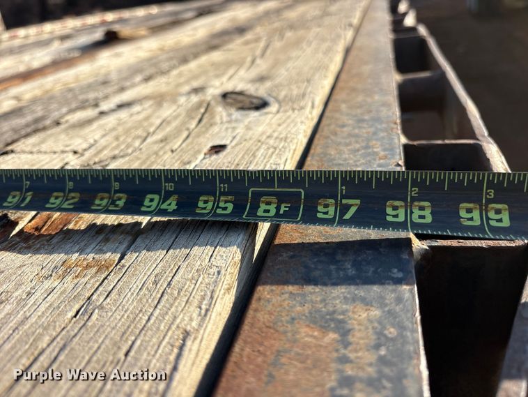 image for item DT4997 2000 Lufkin EXT 48/80 flatbed trailer