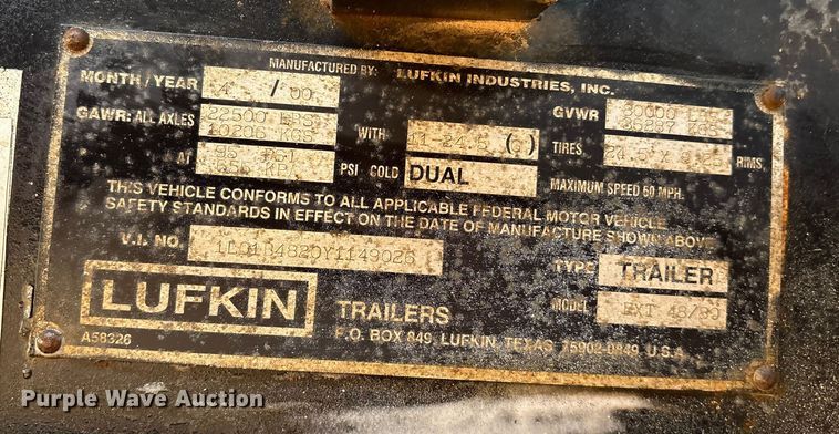 image for item DT4997 2000 Lufkin EXT 48/80 flatbed trailer