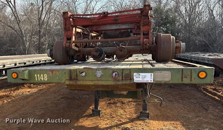 image for item DT4998 1986 Transcraft ETL-48-80 extendable flatbed trailer