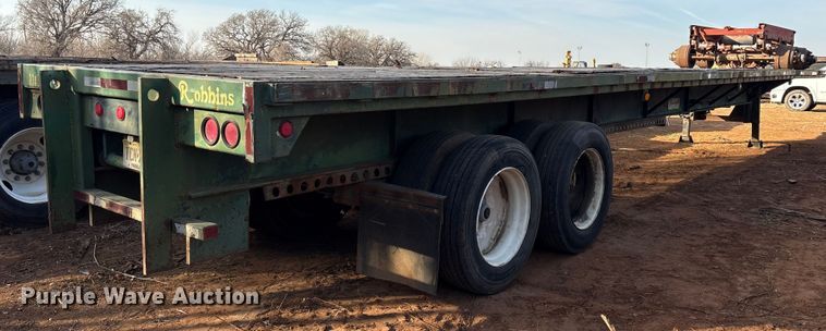 image for item DT4998 1986 Transcraft ETL-48-80 extendable flatbed trailer