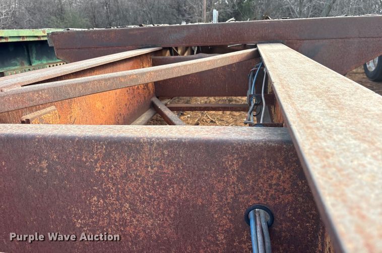 image for item DT4999 1987 Great Dane EXT-45-75 extendable flatbed trailer