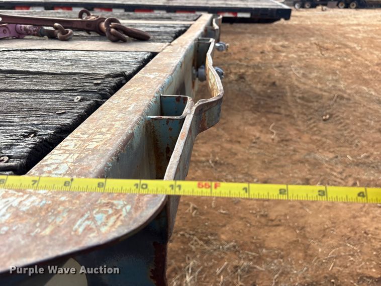 image for item DT4999 1987 Great Dane EXT-45-75 extendable flatbed trailer