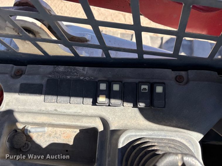 image for item DU0378 2019 Takeuchi TL12V2 tracked skid steer loader