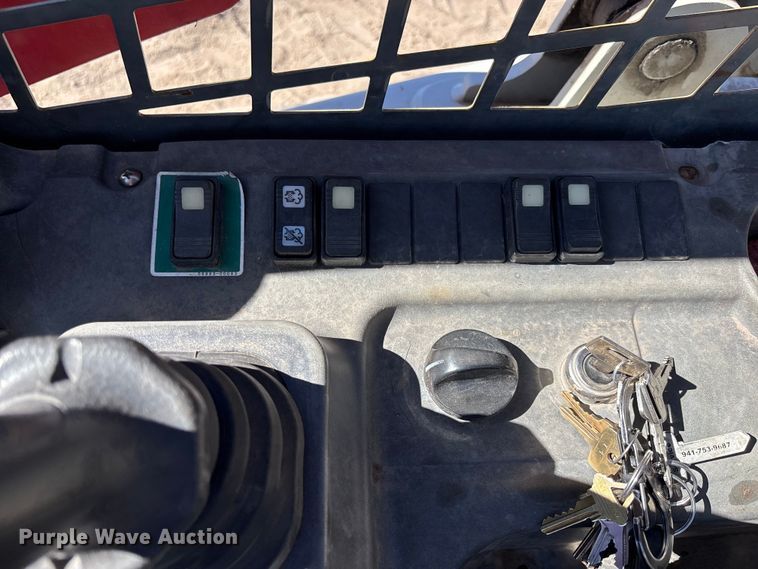 image for item DU0378 2019 Takeuchi TL12V2 tracked skid steer loader